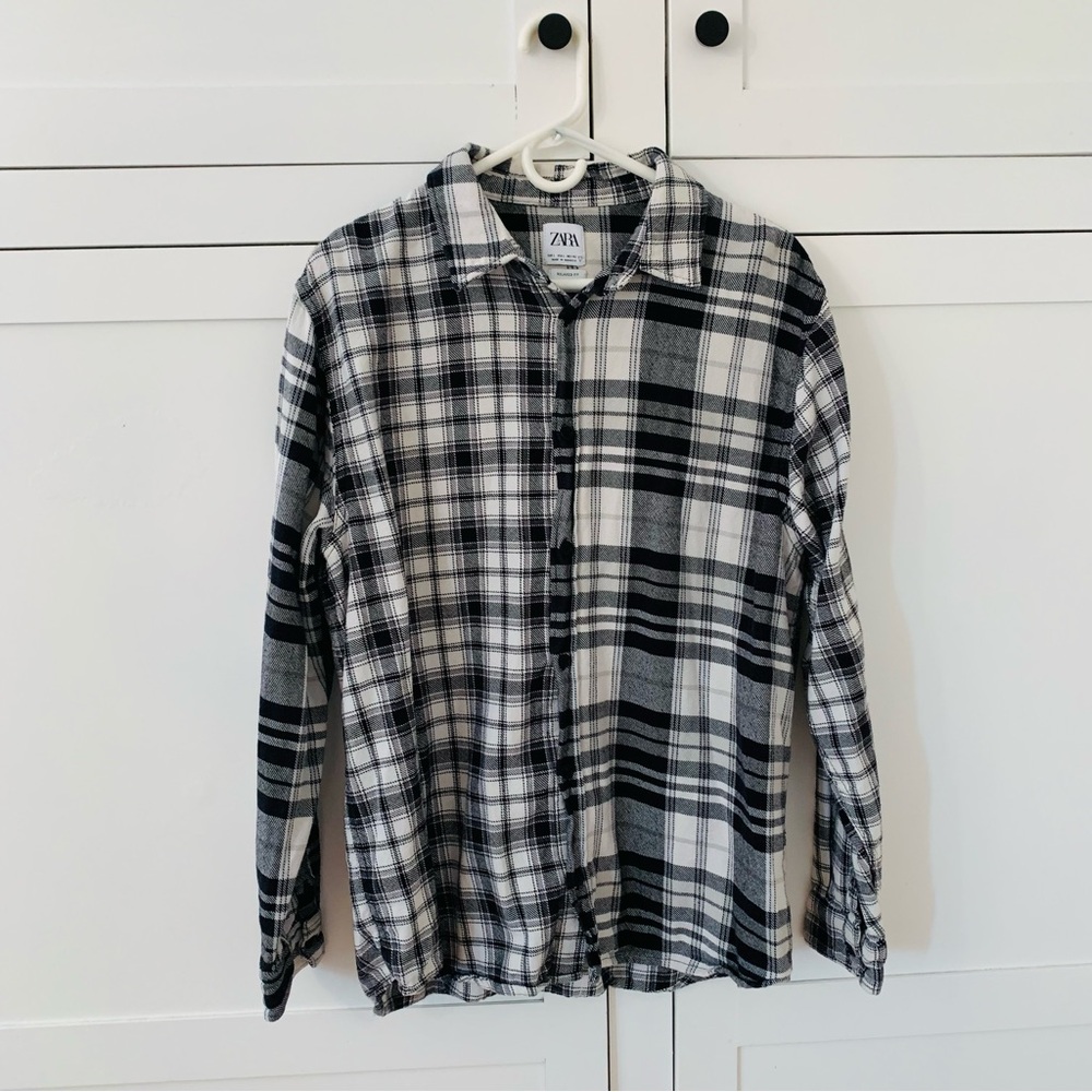 Men’s Zara Black Flannel Relaxed Fit Multi Button Shirt Size Large